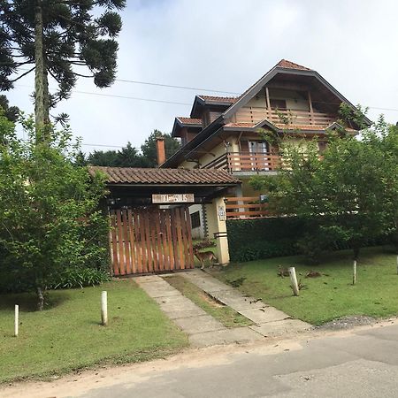 Chales Toca Dos Esquilos Campos do Jordão Exteriör bild